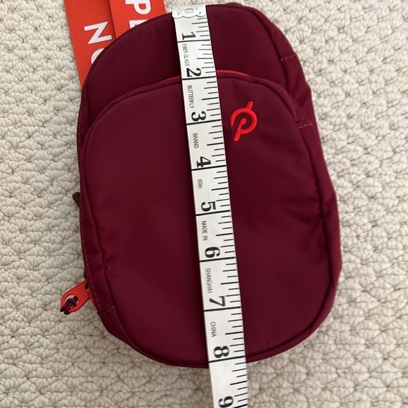 NWOT Peloton cross body bag - Picture 6 of 7